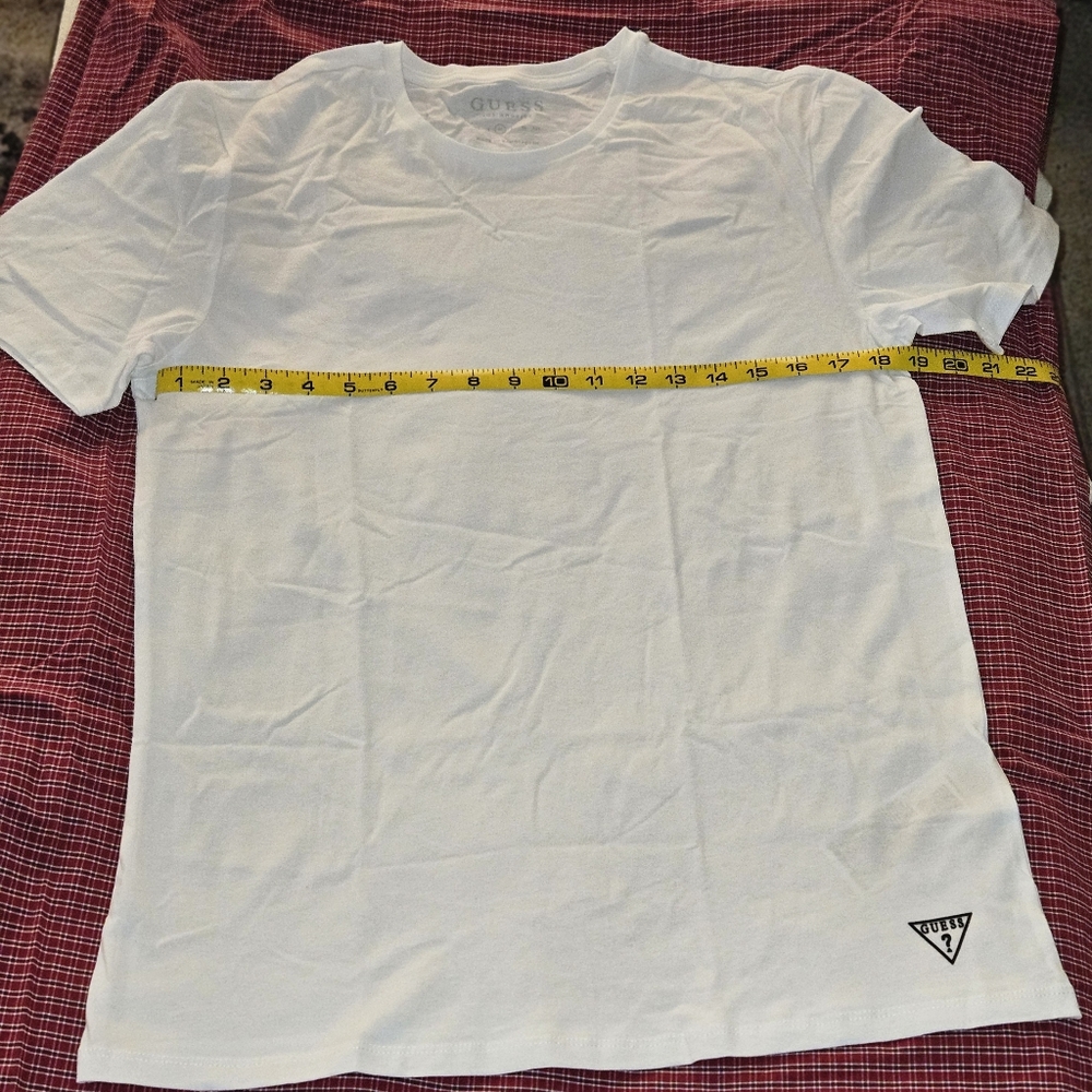 Guess Undershirts Set of Two Size M 100% Cotton NWOT